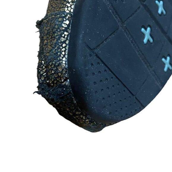 Toms Black & Gold Slide On Loafers - Picture 5 of 6